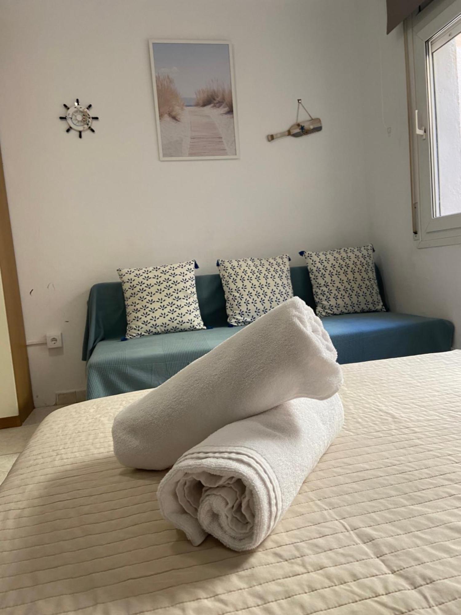 Apartamentosbiamar カンブリルス エクステリア 写真