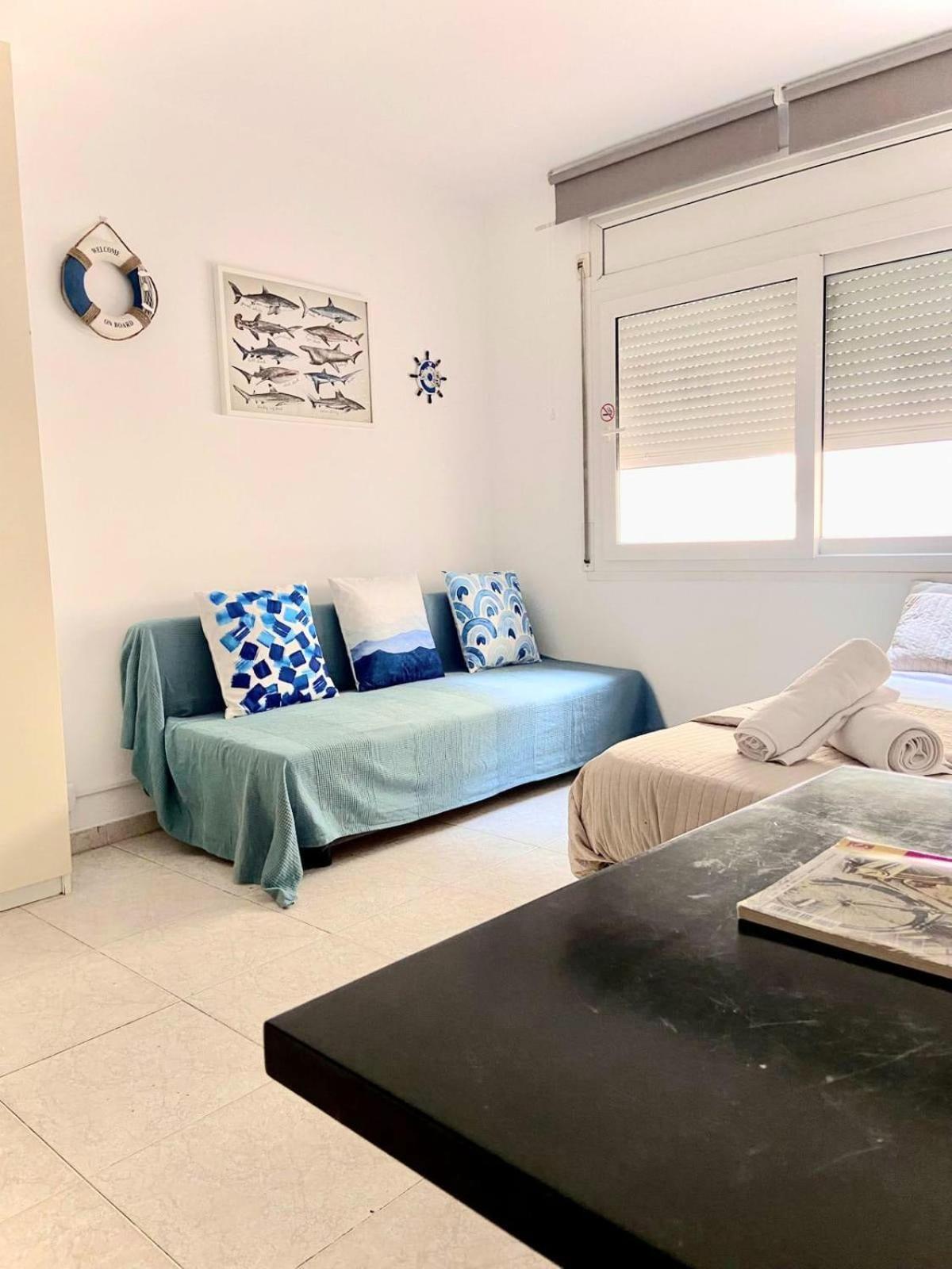 Apartamentosbiamar カンブリルス エクステリア 写真