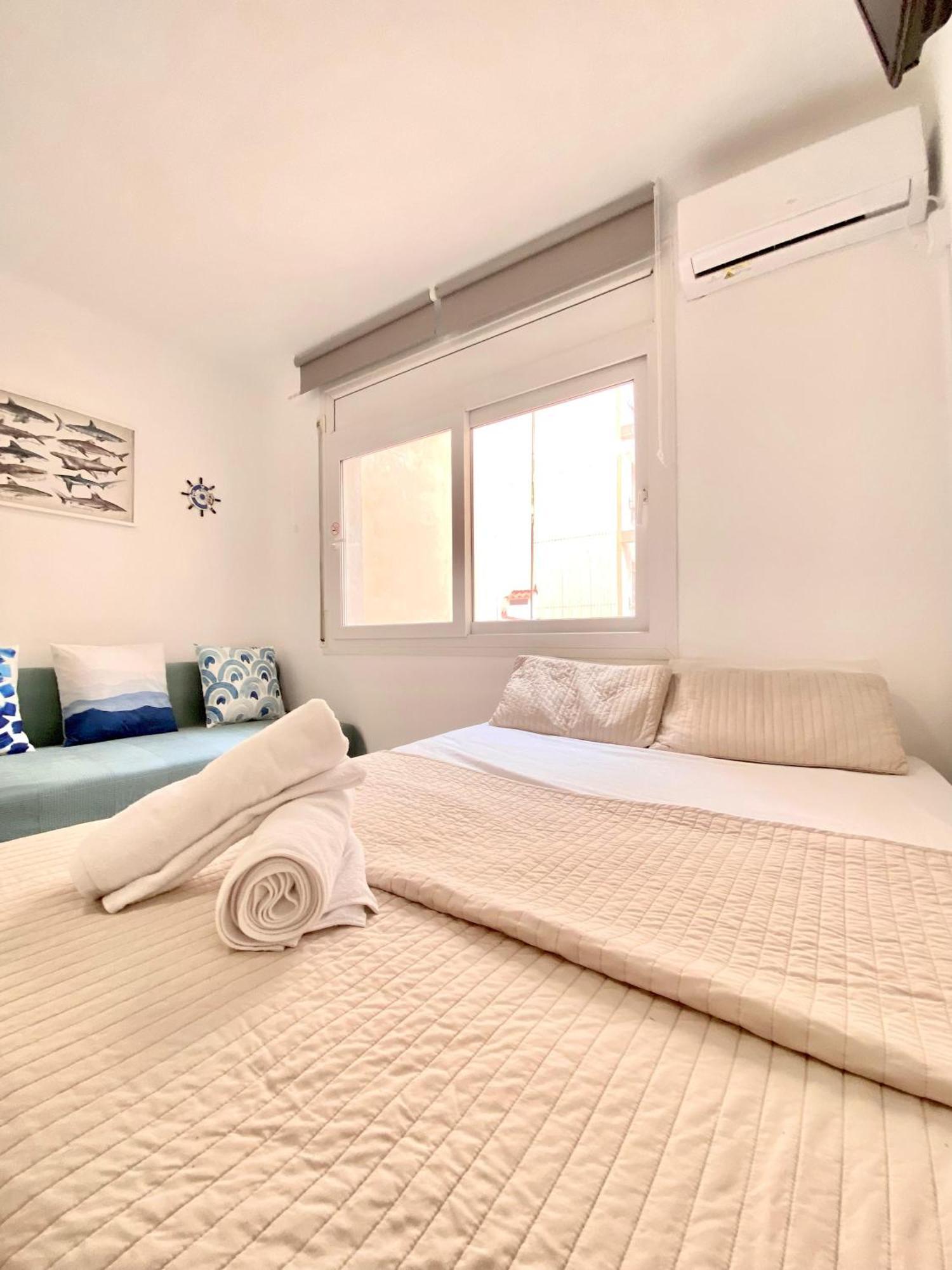Apartamentosbiamar カンブリルス エクステリア 写真