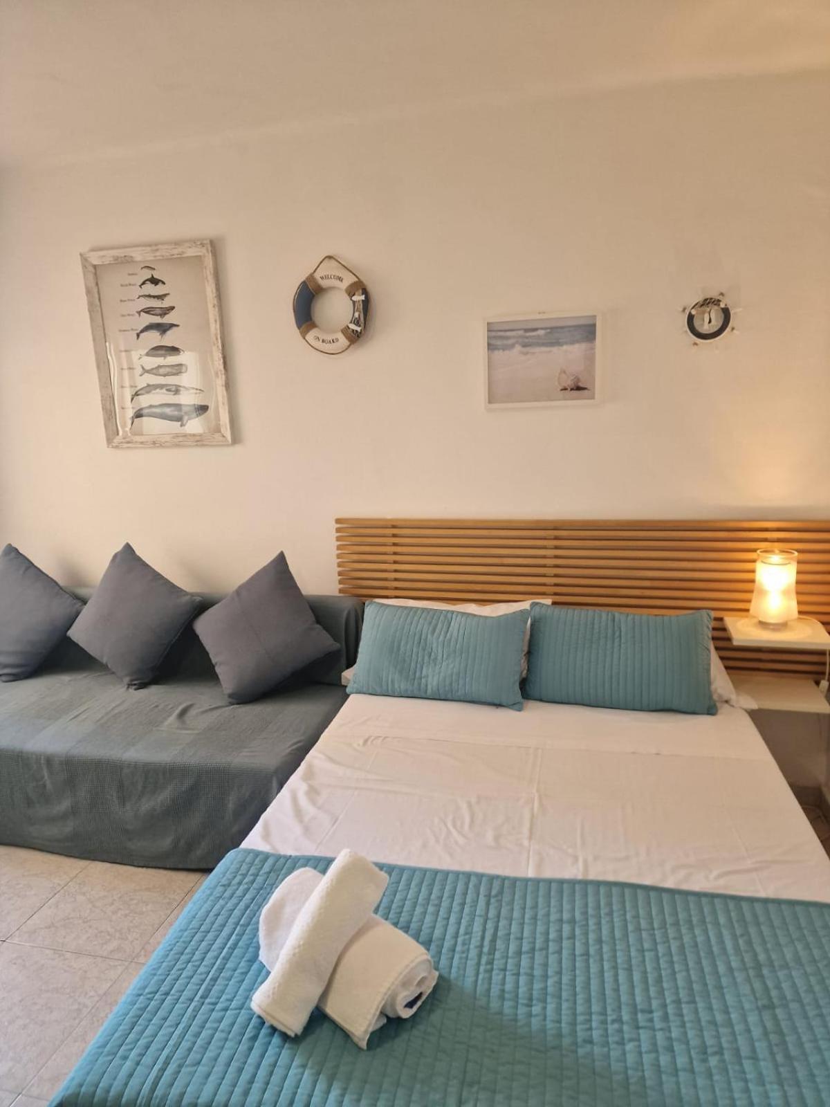 Apartamentosbiamar カンブリルス エクステリア 写真
